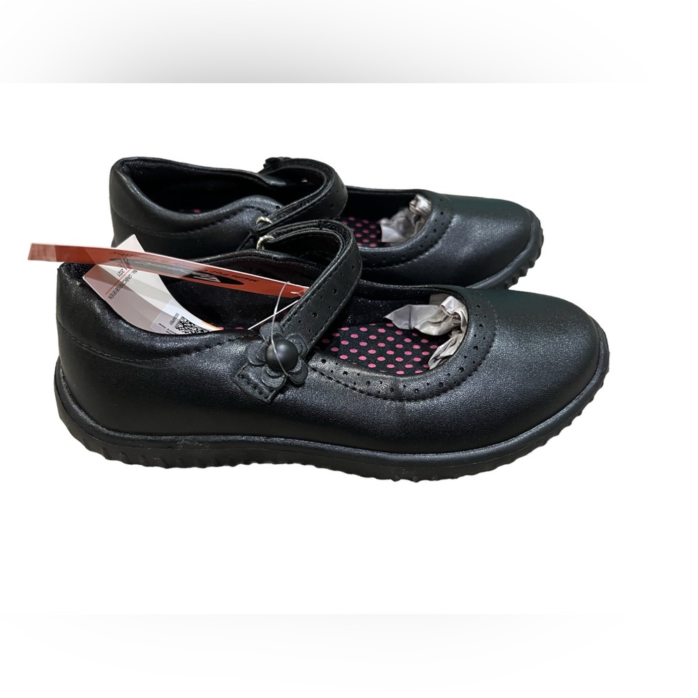 NWT Black Mary Jane’s size 1 girls